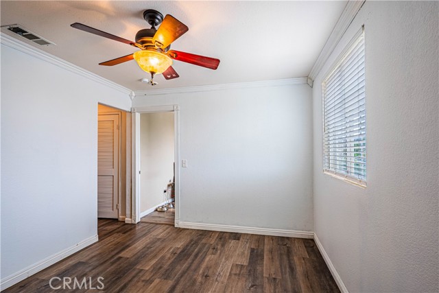 1650 Elmbridge Lane, Hemet CA: https://media.crmls.org/medias/38059770-59ee-4709-81cb-1c0acdfd3265.jpg