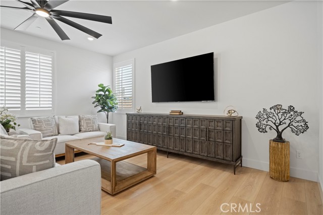 30341 Wild Oat Street, Murrieta CA: https://media.crmls.org/medias/38059dad-d738-4205-b38d-606818caec4b.jpg