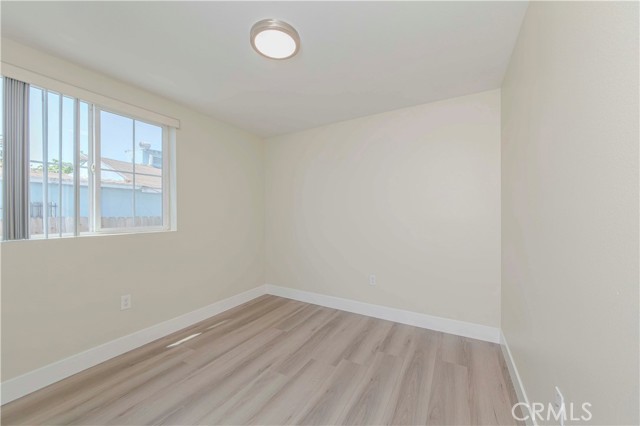 Detail Gallery Image 10 of 31 For 8711 Mckinley Place, Los Angeles,  CA 90002 - – Beds | – Baths