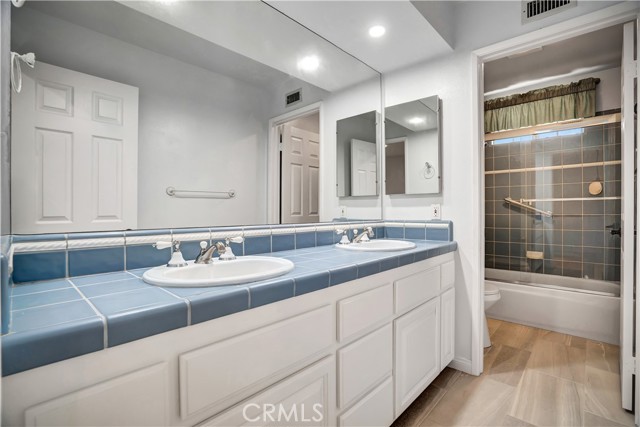 Detail Gallery Image 31 of 47 For 6716 Faust, West Hills,  CA 91307 - 5 Beds | 3 Baths