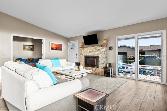 Image 37 of 57 For 3302 Beachcomber Dr.