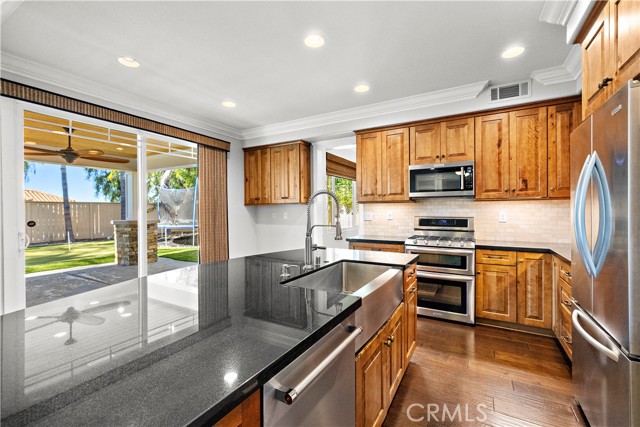 Detail Gallery Image 15 of 52 For 20841 Mayfair Dr, Trabuco Canyon,  CA 92679 - 5 Beds | 2/1 Baths