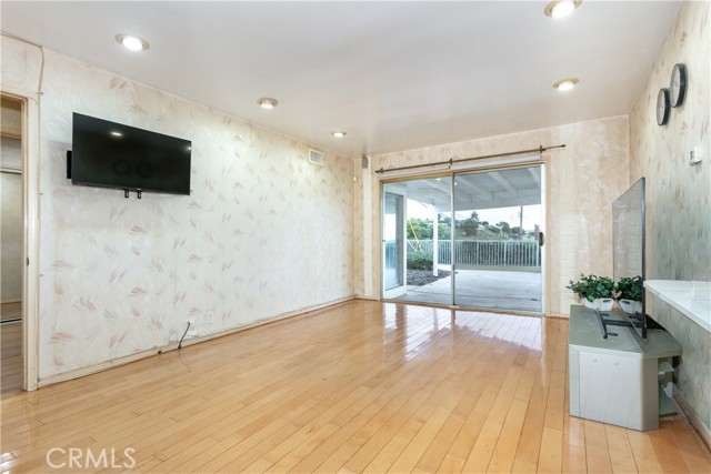 Detail Gallery Image 12 of 50 For 1500 S Bradshawe Ave, Monterey Park,  CA 91754 - 3 Beds | 2 Baths