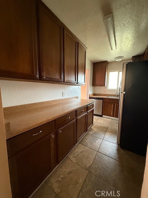 444 corcoran Avenue, Vallejo CA: https://media.crmls.org/medias/380773fe-efca-483d-a819-062d3b533f63.jpg