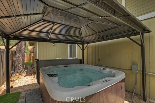 Detail Gallery Image 33 of 38 For 833 E Fairway Bld, Big Bear City,  CA 92314 - 3 Beds | 2 Baths