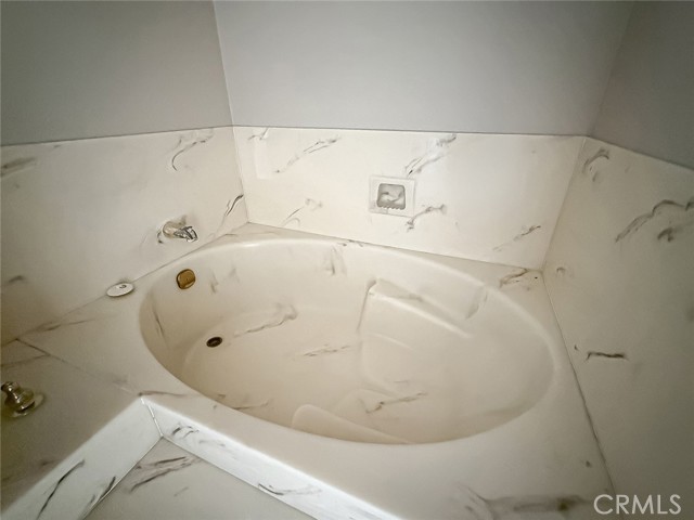 Detail Gallery Image 33 of 50 For 5542 Las Virgenes Rd #97,  Calabasas,  CA 91302 - 3 Beds | 2 Baths