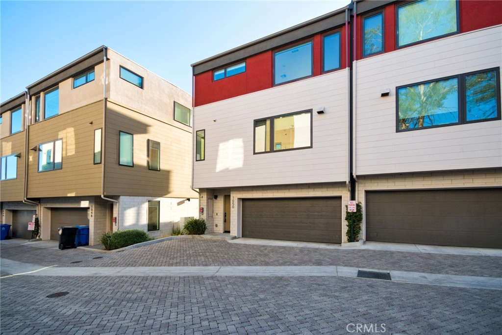 3807E5A5 F672 4C67 Bdaf D6C2Db9580A4 1050 N Joels Place, Los Angeles, Ca 90012 &Lt;Span Style='BackgroundColor:transparent;Padding:0Px;'&Gt; &Lt;Small&Gt; &Lt;I&Gt; &Lt;/I&Gt; &Lt;/Small&Gt;&Lt;/Span&Gt;