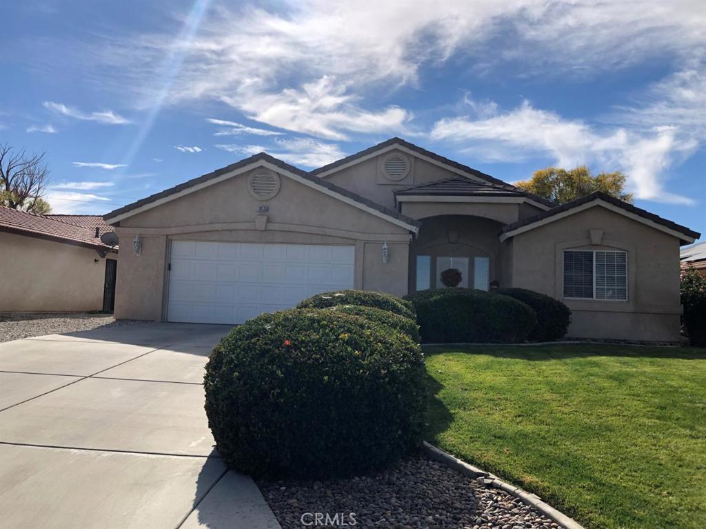 18535 Mountain Meadows