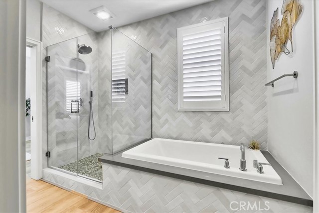 185 Plum Lily, Irvine CA: https://media.crmls.org/medias/3808dd29-eda8-41cc-9a6a-3198387d8ee0.jpg
