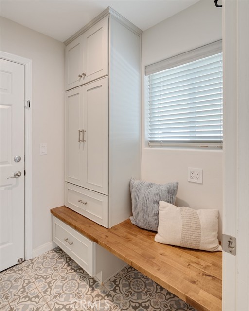 Detail Gallery Image 24 of 25 For 2106 Nelson Ave a,  Redondo Beach,  CA 90278 - 4 Beds | 2/1 Baths