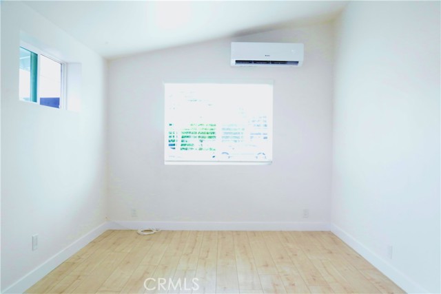 Detail Gallery Image 3 of 9 For 734 Center St #B,  Costa Mesa,  CA 92627 - 1 Beds | 1 Baths