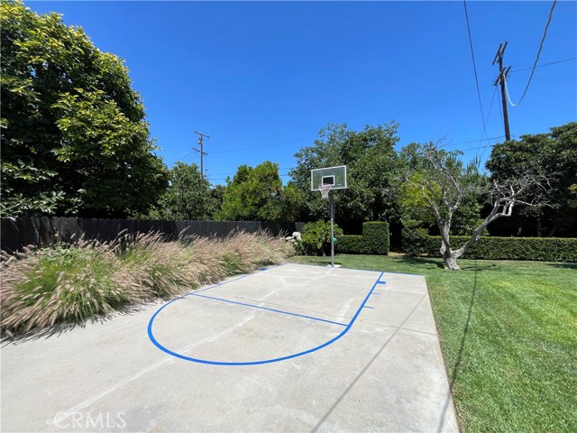 Detail Gallery Image 60 of 63 For 6216 Orion Ave, Van Nuys,  CA 91411 - 3 Beds | 4 Baths