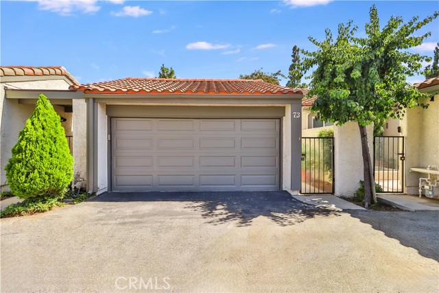 Detail Gallery Image 36 of 38 For 19501 Rinaldi St #73,  Porter Ranch,  CA 91326 - 3 Beds | 2/1 Baths