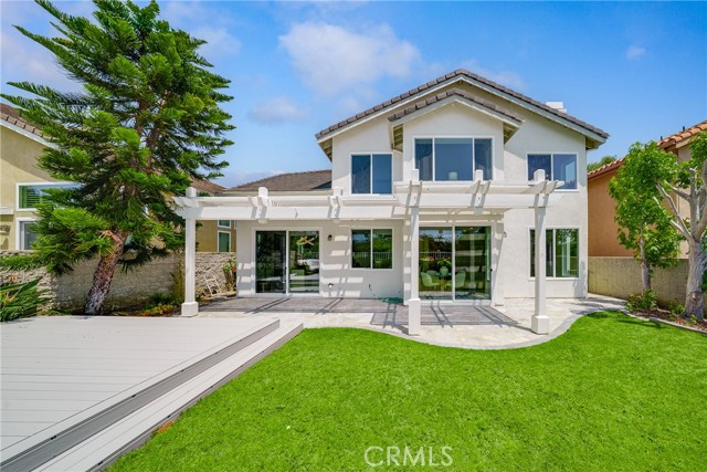 11 High Bluff, Laguna Niguel CA: https://media.crmls.org/medias/380b69d1-c88b-4839-8d90-548f45c5353b.jpg