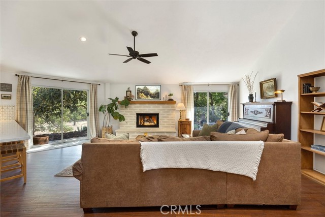 Detail Gallery Image 9 of 61 For 893 Candlewood Ct, Paso Robles,  CA 93446 - 3 Beds | 2 Baths