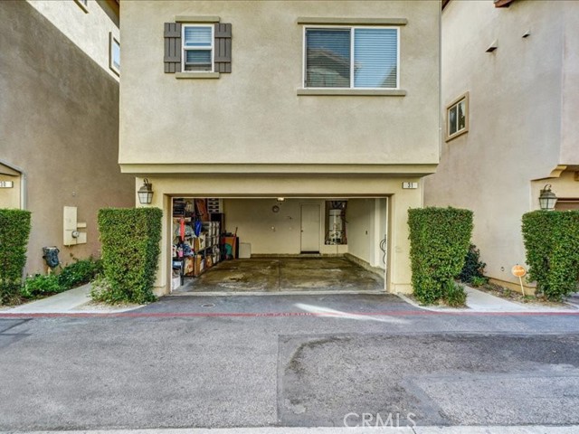 Detail Gallery Image 25 of 27 For 6840 De Celis, Lake Balboa,  CA 91406 - 3 Beds | 4 Baths