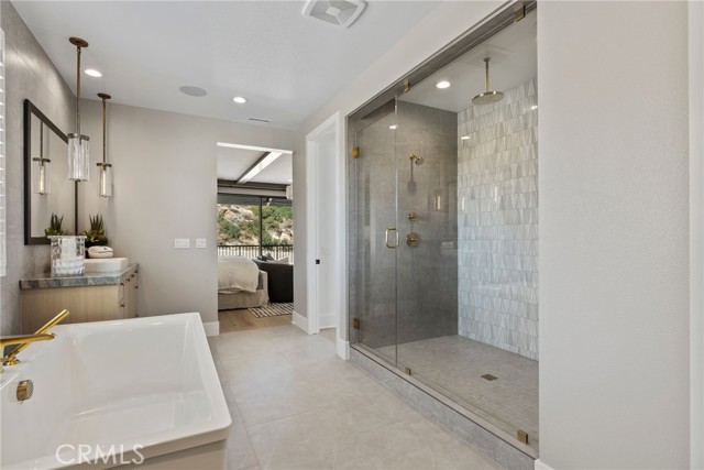 Detail Gallery Image 18 of 25 For 9539 N Andora Ave, Chatsworth,  CA 91311 - 5 Beds | 5/1 Baths