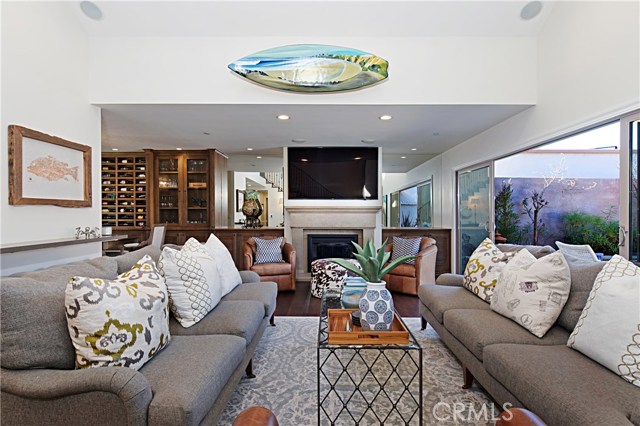 Detail Gallery Image 2 of 45 For 23711 Colima Bay, Dana Point,  CA 92629 - 4 Beds | 3 Baths