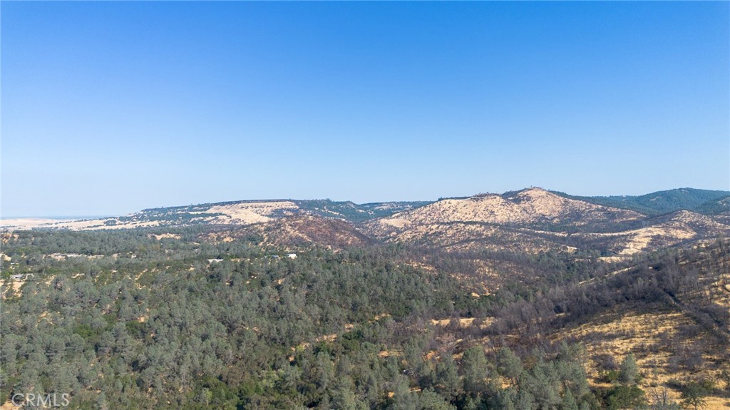 https://media.crmls.org/medias/380e878b-207d-4a69-a468-eaeab99193c9.jpg?preset=X-Large