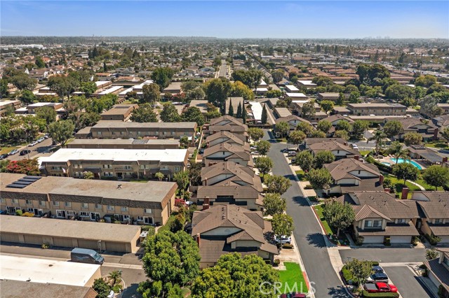 18108 Hearth Drive, Fountain Valley CA: https://media.crmls.org/medias/380ea901-4174-482b-b0ac-2e96b31befc0.jpg