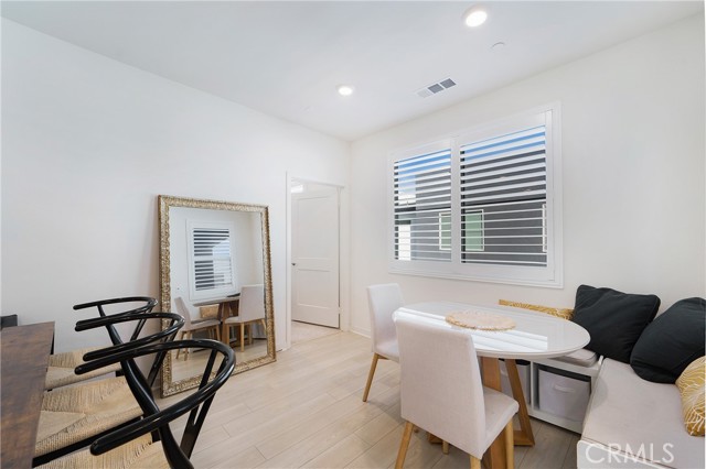 Detail Gallery Image 13 of 38 For 3640 S Allston Paseo #3,  Ontario,  CA 91761 - 1 Beds | 1/1 Baths