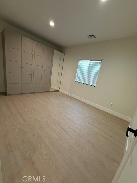 Detail Gallery Image 7 of 11 For 17449 Tribune St, Granada Hills,  CA 91344 - 3 Beds | 2 Baths