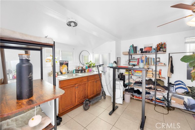 776 Stanley Avenue, Long Beach CA: https://media.crmls.org/medias/380ff040-aaf1-4829-89cb-aed5389f32e6.jpg
