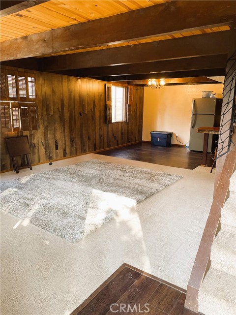 2401 Fir Drive, Running Springs CA: https://media.crmls.org/medias/381006f7-d866-457b-a3ce-c60ee5ed6be7.jpg