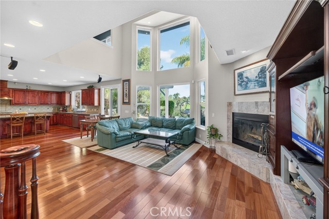 Detail Gallery Image 13 of 74 For 30810 Avenida Del Reposo, Temecula,  CA 92591 - 5 Beds | 3/1 Baths