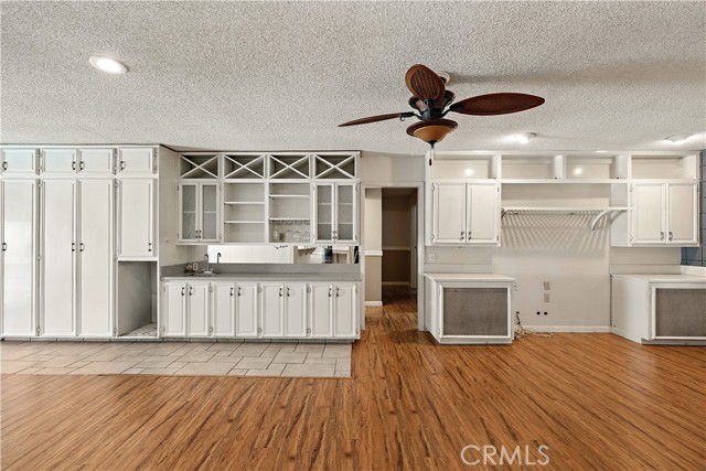 Detail Gallery Image 11 of 62 For 1011 Wyoming Dr, Merced,  CA 95340 - 5 Beds | 3 Baths