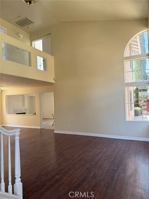 14041 Catalina Court, Fontana CA: https://media.crmls.org/medias/3811a654-9f9d-479c-9111-1957f89df967.jpg