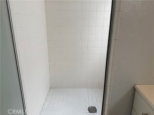 504 1/2 Marigold, Corona del Mar CA: https://media.crmls.org/medias/3812231f-be93-4759-916a-69f99aa29795.jpg