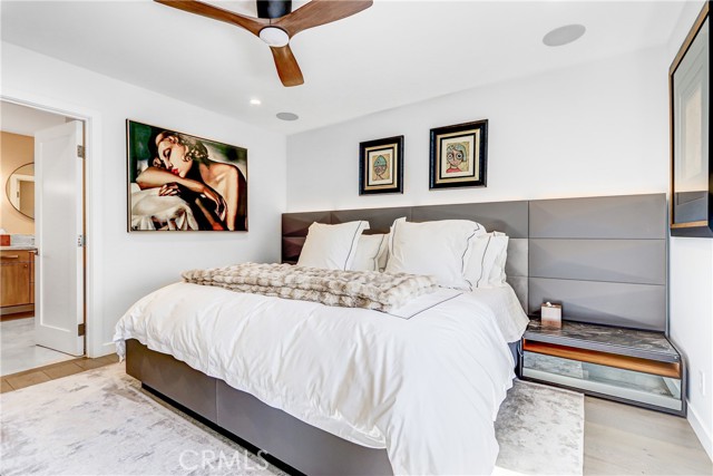 316 5th Street, Manhattan Beach CA: https://media.crmls.org/medias/38122fb8-0508-4b29-8bab-d627aa04fd30.jpg