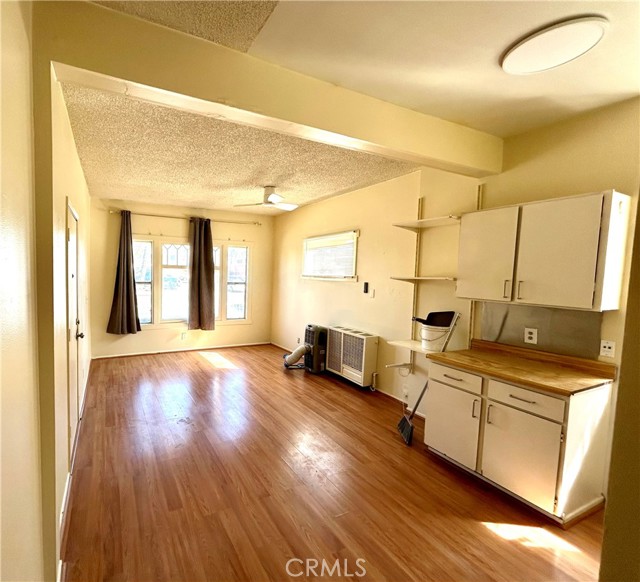 Detail Gallery Image 2 of 32 For 3755 Brockton Ave, Riverside,  CA 92501 - – Beds | – Baths