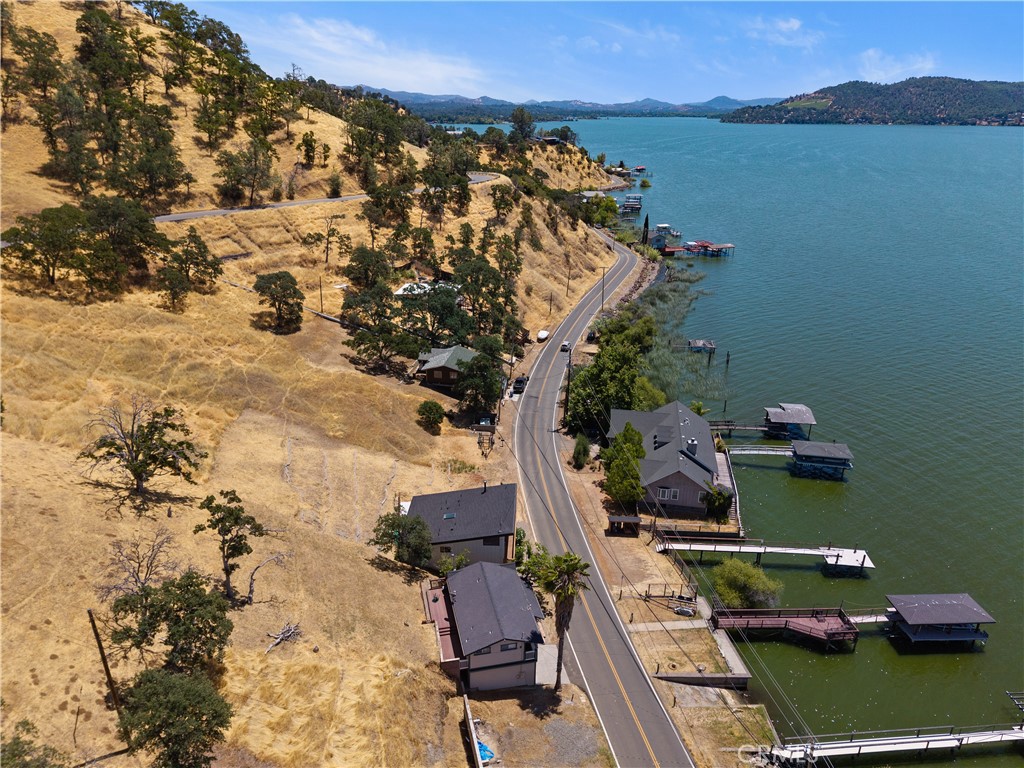 https://media.crmls.org/medias/38143803-2ca0-4229-8067-bd82842a0027.jpg?preset=X-Large