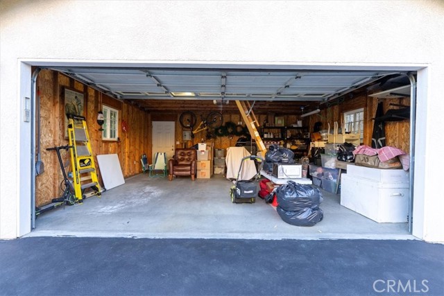 6205 San Anselmo Road, Atascadero CA: https://media.crmls.org/medias/38148c2a-a3f6-48c0-ab35-4b7e394a24e9.jpg