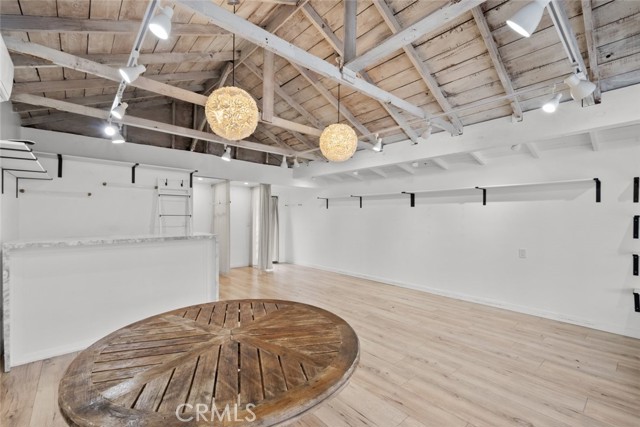 4913 Topanga Canyon Boulevard, Woodland Hills (los Angeles), California 91364, ,Commercial Lease,For Rent,4913 Topanga Canyon Boulevard,CRSR25042493