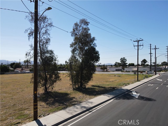 6909 Victoria Avenue, Highland, California 92346, ,Commercial Lease,For Rent,6909 Victoria Avenue,CRIV23197619