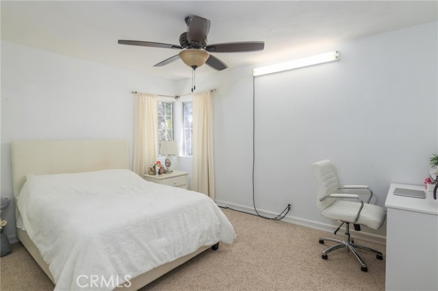 18948 Lassen Street, Northridge CA: https://media.crmls.org/medias/3816693e-420d-4907-b164-c408349f6581.jpg