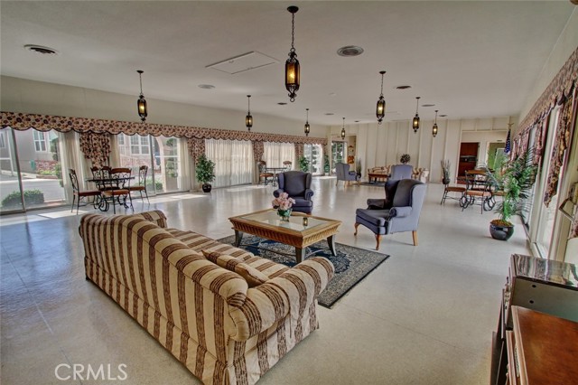 Detail Gallery Image 29 of 33 For 10681 Oak St #29,  Los Alamitos,  CA 90720 - 2 Beds | 2 Baths