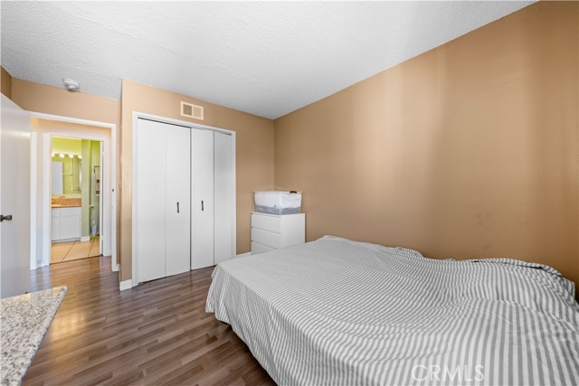 Image 14 of 30 For 402 Alhambra Avenue H