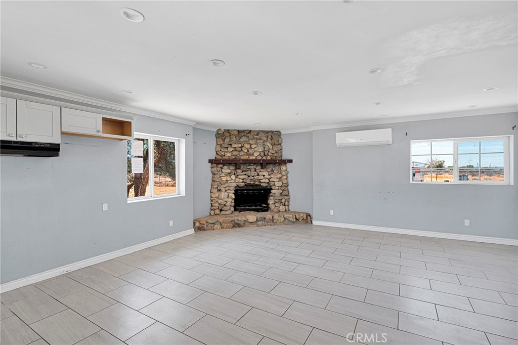 MLS #CV26187716 image #3