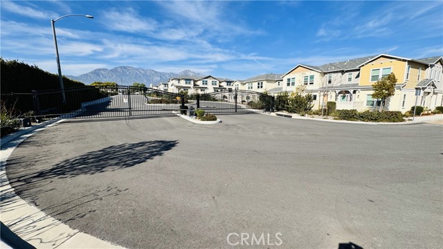 Detail Gallery Image 23 of 23 For 1376 Chervil Way, Upland,  CA 91786 - 2 Beds | 2/1 Baths