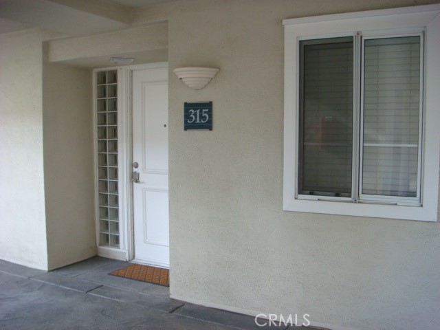 Detail Gallery Image 3 of 42 For 2233 Martin #315,  Irvine,  CA 92612 - 1 Beds | 1 Baths