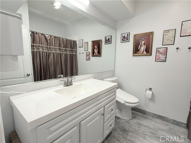 Detail Gallery Image 11 of 19 For 3401 S Bentley Ave #203,  Los Angeles,  CA 90034 - 2 Beds | 2 Baths