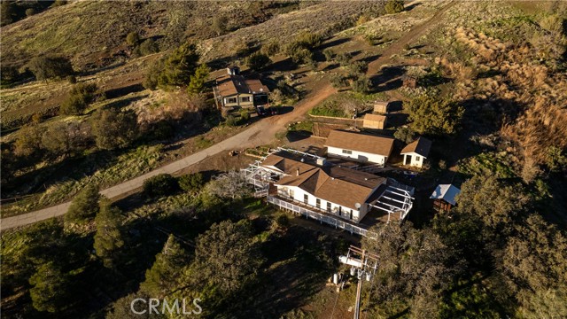 Detail Gallery Image 6 of 16 For 967 Bodfish Canyon, Bodfish,  CA 93205 - 4 Beds | 4 Baths