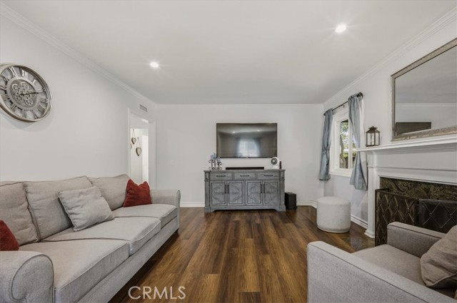 Detail Gallery Image 10 of 34 For 409 Sycamore, Glendora,  CA 91741 - 3 Beds | 1/1 Baths