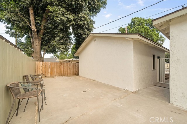 501 E 5th Street, Ontario CA: https://media.crmls.org/medias/381a95d4-b4b1-4490-92f1-77dc28664eaa.jpg