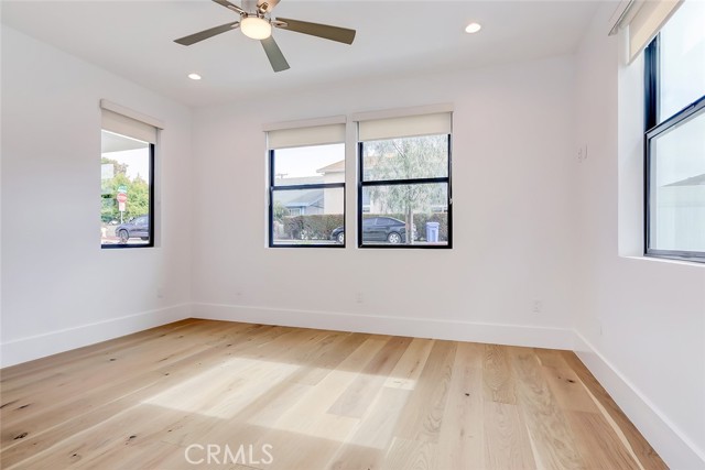 2621 Gates Avenue, Redondo Beach, California 90278, 4 Bedrooms Bedrooms, ,4 BathroomsBathrooms,Residential,Sold,Gates,PV23085376