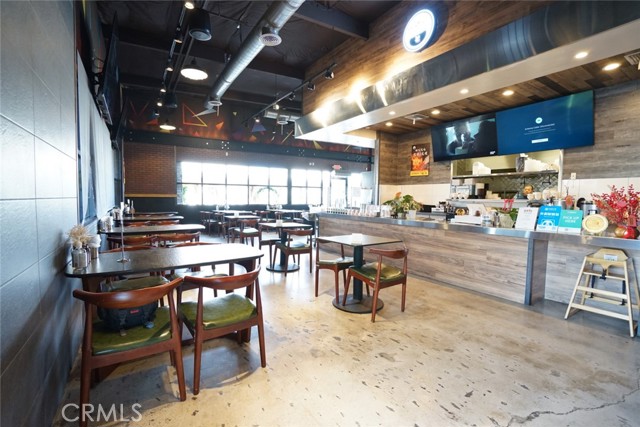 18268 Gale Avenue, City Of Industry CA: https://media.crmls.org/medias/381bff8c-2969-40eb-af2e-4ac3b8d5e328.jpg